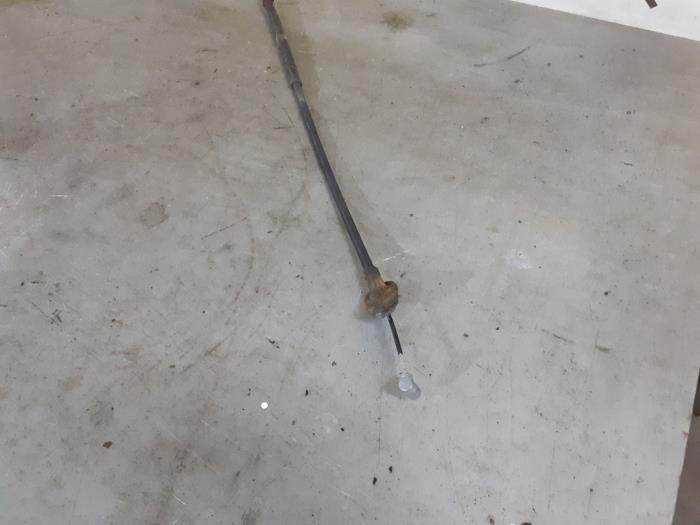 Câble frein à main d'un Suzuki Alto (RF410) 1.1 16V 2005