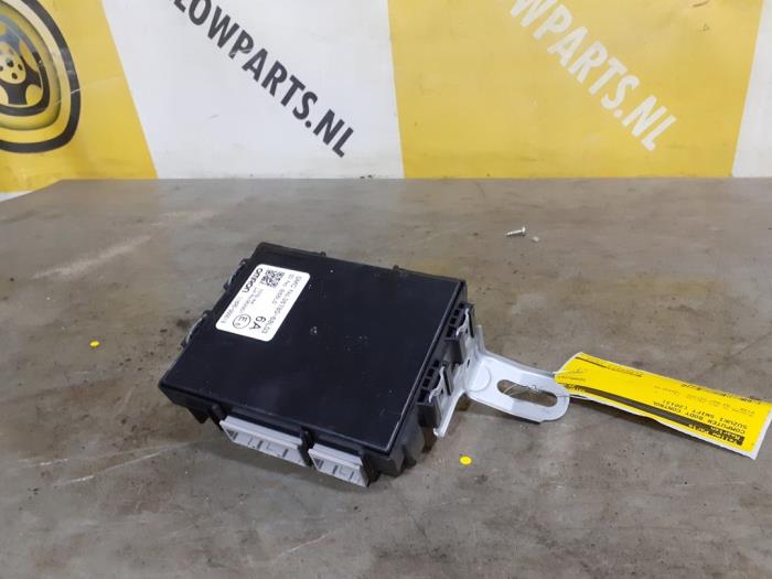 Used Body control computer Suzuki Swift (ZA/ZC/ZD) 1.2 16_ Price € 49,00 Margin scheme offered by Yellow Parts