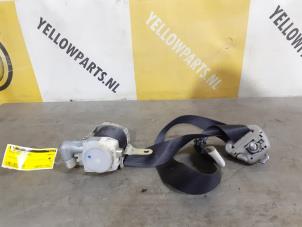 Gebrauchte Gurtsrammer rechts Suzuki Swift (ZA/ZC/ZD1/2/3/9) 1.3 VVT 16V Preis € 65,00 Margenregelung angeboten von Yellow Parts