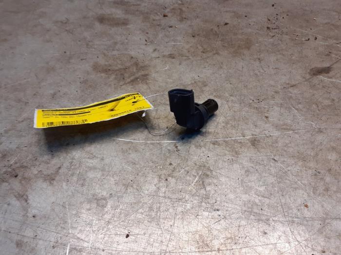 Begagnade Kamaxelsensor Suzuki Grand Vitara II (JT) 2.0 16V Pris € 34,99 Marginaltabell erbjuds av Yellow Parts
