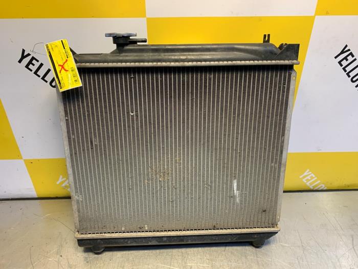 Gebrauchte Kühler Suzuki Grand Vitara I (FT/GT/HT) 2.0 16V Preis € 49,99 Margenregelung angeboten von Yellow Parts