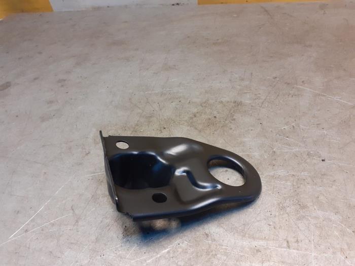 Begagnade Diverse Suzuki Alto (RF410) Pris € 10,00 Marginaltabell erbjuds av Yellow Parts