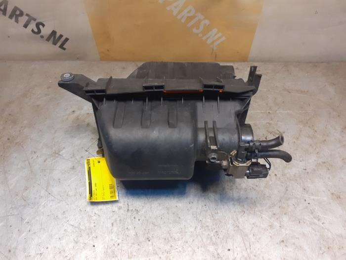 Gebrauchte Luftfiltergehäuse Suzuki New Ignis (MH) 1.3 16V Preis € 35,00 Margenregelung angeboten von Yellow Parts