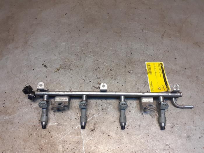 Usagé Système d'injection Suzuki Swift (ZA/ZC/ZD1/2/3/9) 1.3 VVT 16V Prix € 60,00 Règlement à la marge proposé par Yellow Parts