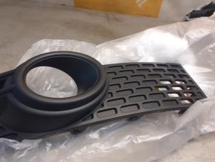Used Fog light cover plate, right Suzuki Ignis (MF) Price € 19,10 Margin scheme offered by Yellow Parts