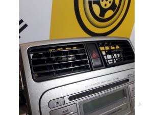 Used Dashboard vent Suzuki Liana (ERA/ERB/RH4) 1.6 MPi 16V Price € 20,00 Margin scheme offered by Yellow Parts