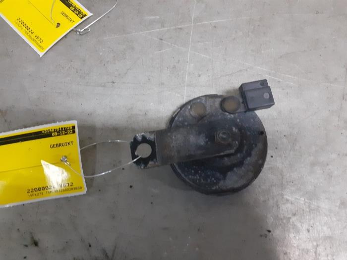 Używane Klakson Suzuki Splash 1.2 16V Cena € 9,99 Procedura marży oferowane przez Yellow Parts