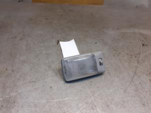 Gebrauchte Innenbeleuchtung hinten Suzuki New Ignis (MH) 1.5 16V Preis € 15,00 Margenregelung angeboten von Yellow Parts
