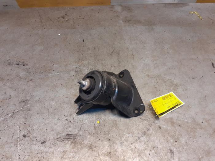 Used Engine mount Suzuki Swift (ZA/ZC/ZD1/2/3/9) 1.3 VVT 16V Price € 35,00 Margin scheme offered by Yellow Parts