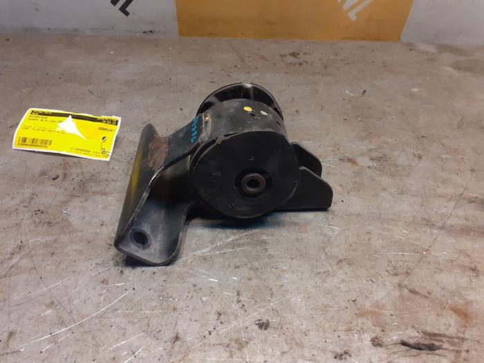 Used Engine mount Suzuki Alto 1.0 12V Price € 35,00 Margin scheme offered by Yellow Parts