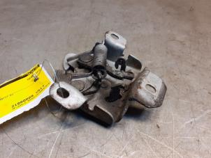 Used Bonnet lock mechanism Suzuki Alto (GF) 1.0 12V Price € 20,00 Margin scheme offered by Yellow Parts