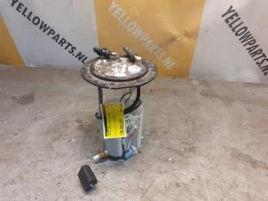 Usados Bomba de gasolina Suzuki Grand Vitara II (JT) 2.0 16V Precio € 60,00 Norma de margen ofrecido por Yellow Parts