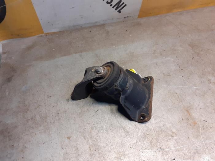 Used Engine mount Suzuki Swift (ZA/ZC/ZD1/2/3/9) 1.6 Sport VVT 16V Price € 35,00 Margin scheme offered by Yellow Parts
