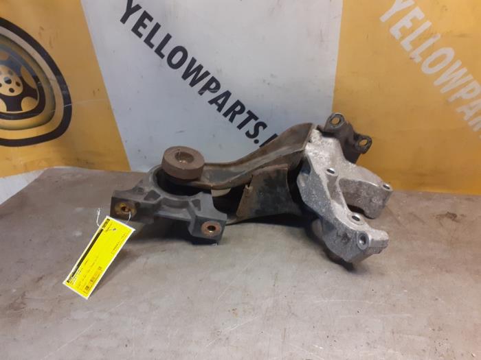 Used Engine mount Suzuki Ignis (FH) 1.3 16V Price € 30,00 Margin scheme offered by Yellow Parts