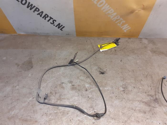 Używane Czujnik ABS Suzuki Splash 1.2 16V Cena € 35,00 Procedura marży oferowane przez Yellow Parts