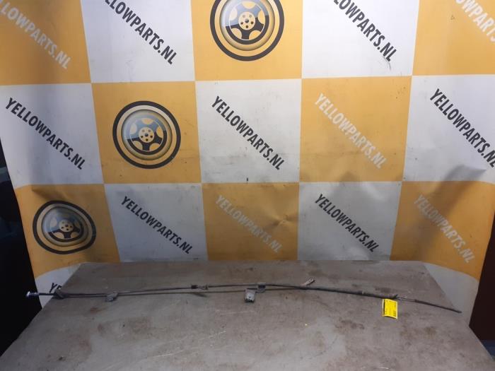 Usagé Câble frein à main Suzuki Splash 1.2 16V Prix € 20,00 Règlement à la marge proposé par Yellow Parts