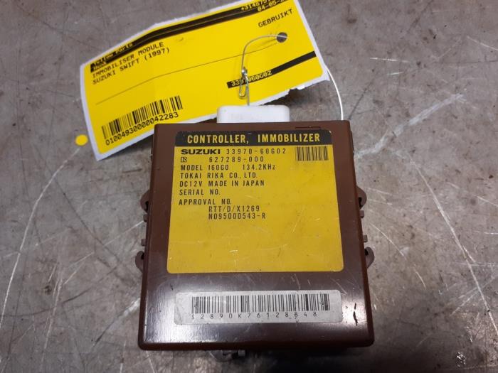 Używane Modul immobilizera Suzuki Swift (SF310/413) 1.0 Cena € 20,00 Procedura marży oferowane przez Yellow Parts
