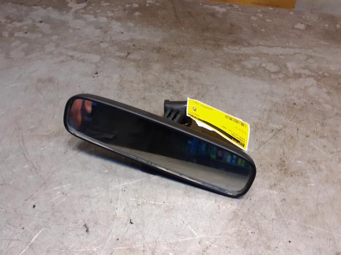 Rear view mirror from a Suzuki SX4 (EY/GY) 1.6 16V VVT Comfort,Exclusive Autom. 2008