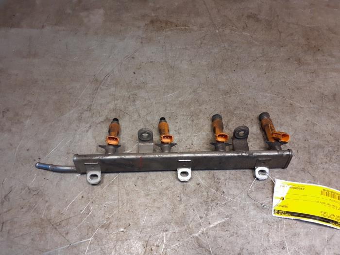 Usagé Système d'injection Suzuki Swift (ZA/ZC/ZD) 1.2 16V Prix € 79,99 Règlement à la marge proposé par Yellow Parts