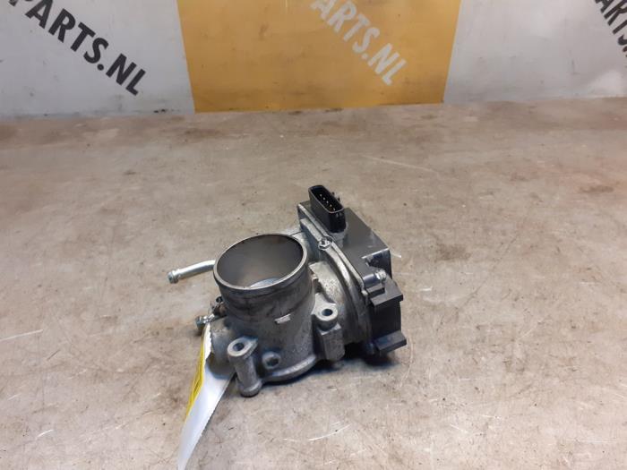 Gebrauchte Drosselklappengehäuse Suzuki Splash 1.0 12V Preis € 49,00 Margenregelung angeboten von Yellow Parts