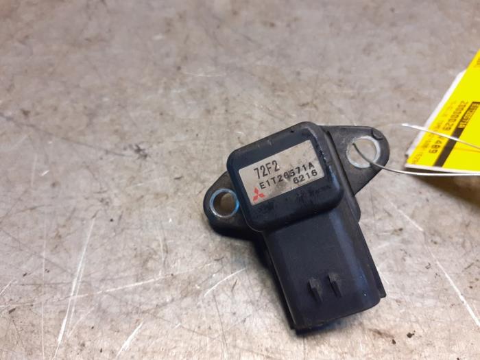 Map Sensor (Einlasskrümmer) van een Suzuki SX4 (EY/GY) 1.6 16V VVT Comfort,Exclusive Autom. 2006
