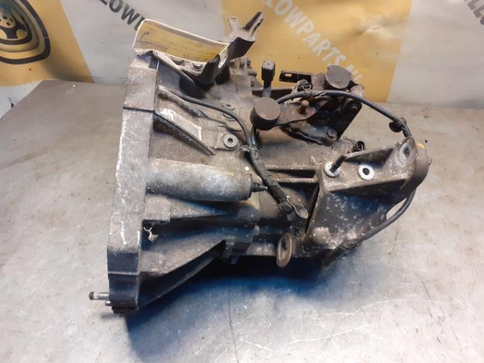 Getriebe van een Suzuki SX4 (EY/GY) 1.6 16V VVT Grip 4x4 2007