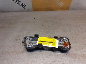 Used PCB, right taillight Suzuki Swift (SF310/413) 1.3i 5-Drs. Price € 25,00 Margin scheme offered by Yellow Parts