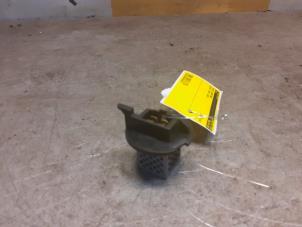 Usados Resistencia de calefactor Suzuki Jimny Hardtop 1.3i 16V 4x4 Precio € 20,00 Norma de margen ofrecido por Yellow Parts