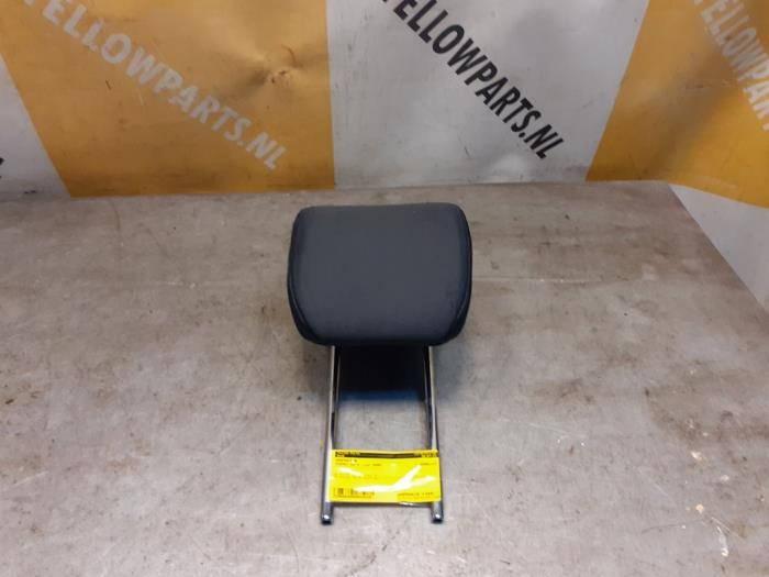 Używane Zaglówek Suzuki SX4 (EY/GY) 1.6 16V VVT Comfort,Exclusive Autom. Cena € 22,50 Procedura marży oferowane przez Yellow Parts