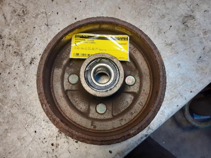 Używane Hamulec bebnowy tyl Suzuki Ignis (FH) 1.3 16V Cena € 19,99 Procedura marży oferowane przez Yellow Parts