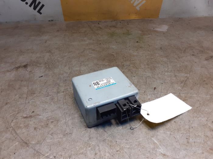 Usagé Ordinateur direction assistée Suzuki Swift (ZA/ZC/ZD1/2/3/9) 1.3 VVT 16V Prix € 44,99 Règlement à la marge proposé par Yellow Parts