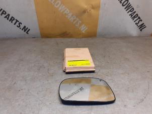Used Mirror glass, left Suzuki Wagon-R+ (RB) 1.3 16V Price € 25,00 Margin scheme offered by Yellow Parts