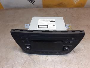 Usados Reproductor de CD y radio Suzuki SX4 S-Cross (JY) 1.6 16V Precio € 50,00 Norma de margen ofrecido por Yellow Parts
