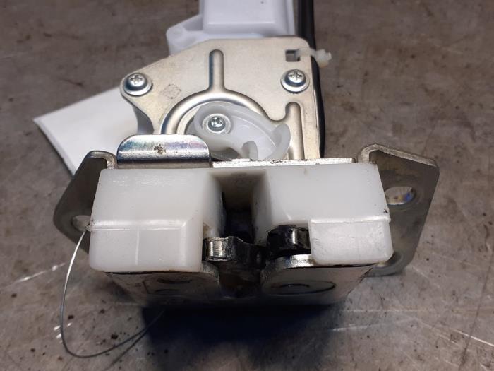 Tailgate lock mechanism from a Suzuki Swift (ZA/ZC/ZD) 1.2 16_ 2012
