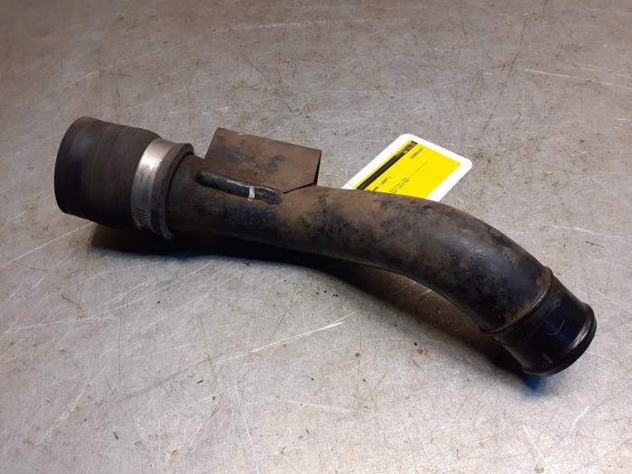 Gebrauchte Intercooler Rohr Suzuki Grand Vitara II (JT) 1.9 DDiS Preis € 20,00 Margenregelung angeboten von Yellow Parts
