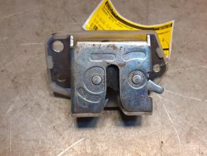 Used Tailgate lock mechanism Suzuki Alto (GF) 1.0 12V Price € 20,00 Margin scheme offered by Yellow Parts