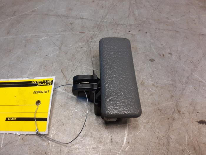 Begagnade Handskfacklock Suzuki Ignis (FH) 1.3 16V Pris € 17,50 Marginaltabell erbjuds av Yellow Parts