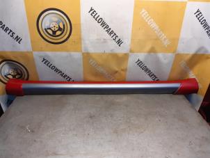 Begagnade Sidokjol, vänster Suzuki Swift (ZA/ZC/ZD1/2/3/9) 1.3 VVT 16V Pris € 79,00 Marginaltabell erbjuds av Yellow Parts