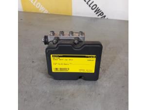 Usados Bomba ABS Suzuki Swift (ZA/ZC/ZD) 1.2 16V Precio € 195,00 Norma de margen ofrecido por Yellow Parts