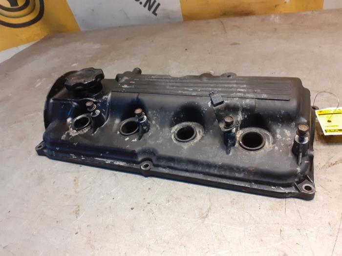Gebrauchte Ventildeckel Suzuki Jimny Softtop 1.3i 16V 4x4 Cabrio Preis € 35,00 Margenregelung angeboten von Yellow Parts