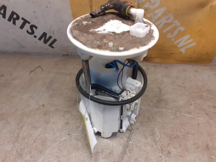 Gebrauchte Benzinpumpe Suzuki Swift (ZA/ZC/ZD1/2/3/9) 1.3 VVT 16V Preis € 39,99 Margenregelung angeboten von Yellow Parts