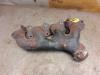 Exhaust manifold from a Suzuki Jimny Softtop, 1998 1.3i 16V 4x4 Cabrio, Jeep/SUV, Petrol, 1.298cc, 59kW (80pk), 4x4, G13BB, 2000-03 / 2008-10, JB33C 2001