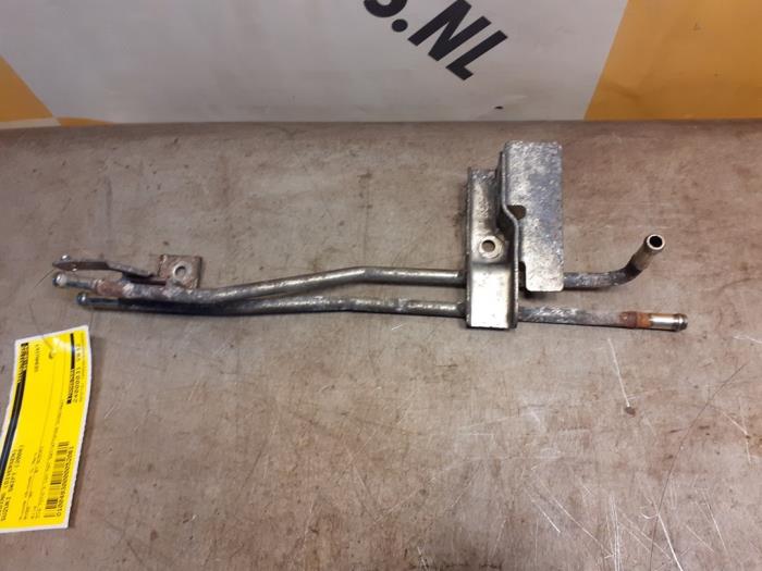 Usagé Conduit (divers) Suzuki Swift (ZA/ZC/ZD1/2/3/9) 1.6 Sport VVT 16V Prix € 29,99 Règlement à la marge proposé par Yellow Parts