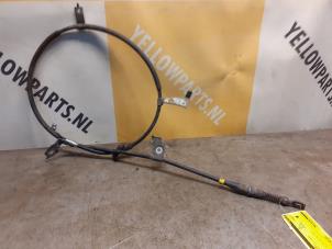 Câble frein à main d'un Suzuki SX4 (EY/GY) 1.6 16V 4x2 2010