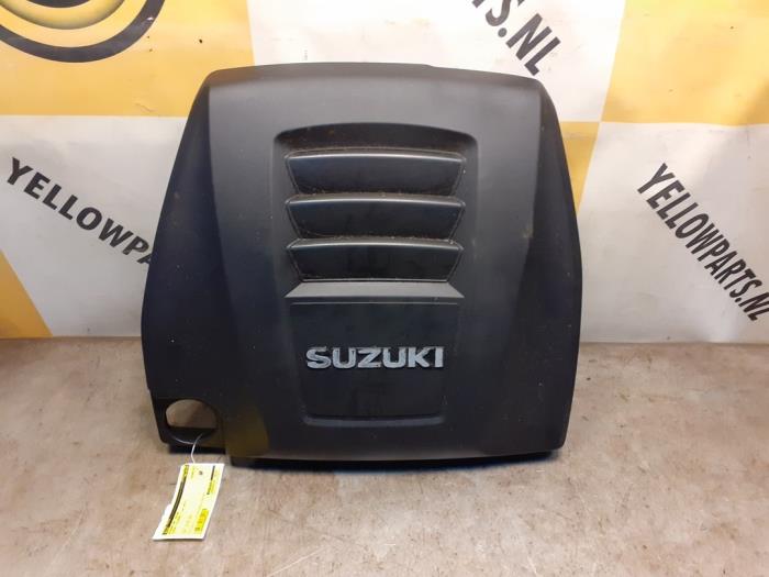Gebrauchte Abdeckblech Motor Suzuki Kizashi (FRE/FRF) 2.4 16V 4x4 Preis € 49,99 Margenregelung angeboten von Yellow Parts