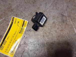 Gebrauchte Airbag Sensor Suzuki Splash 1.0 12V Preis € 14,99 Margenregelung angeboten von Yellow Parts