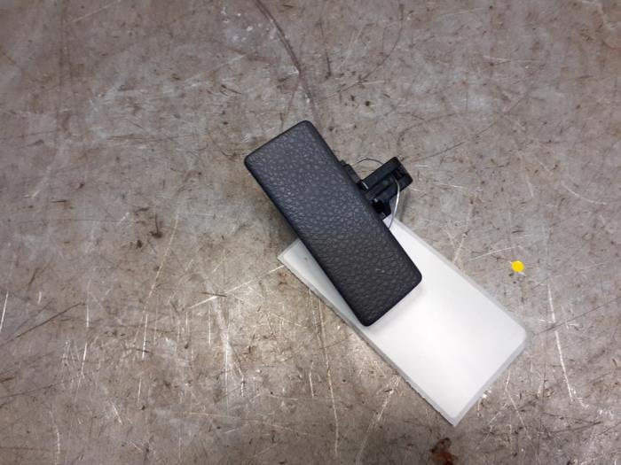 Begagnade Handskfacklock Suzuki Swift (ZA/ZC/ZD1/2/3/9) 1.3 VVT 16V Pris € 17,50 Marginaltabell erbjuds av Yellow Parts