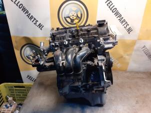 Engine from a Suzuki Celerio (LF) 1.0 12V 2015