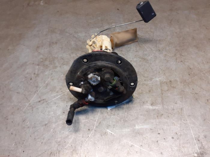 Begagnade Bensinpump Suzuki Liana (ERC/ERD/RH4) 1.6 MPi 16V Pris € 49,99 Marginaltabell erbjuds av Yellow Parts