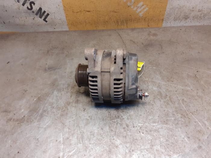 Gebrauchte Dynamo Suzuki Kizashi (FRE/FRF) 2.4 16V 4x4 Preis € 49,99 Margenregelung angeboten von Yellow Parts